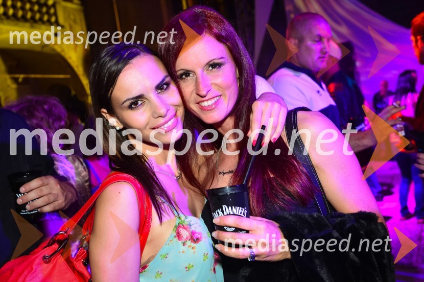 Mirela Korač, Miss Universe Slovenije 2009; Klara Rozina, Playboyevo dekleJack Daniel's BBQ party 2013