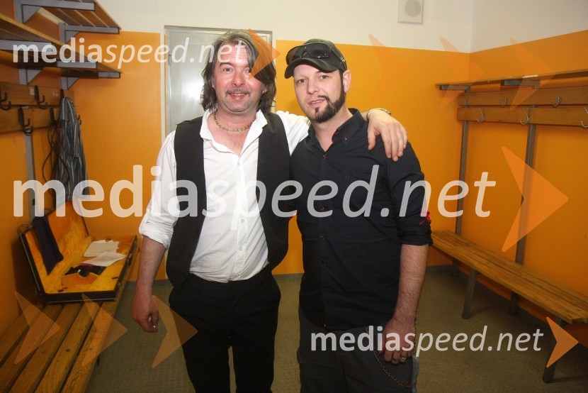 Magnifico, glasbenik; Tomi Meglič, pevec skupine SiddhartaPiše se leto 2013