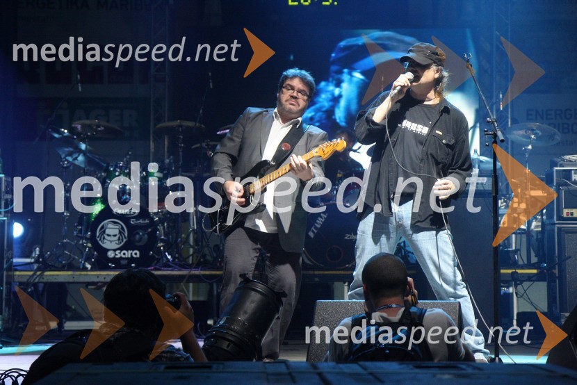 Boris Bobek, kitarist;&nbsp;Iztok Jančič, kitaristPiše se leto 2013