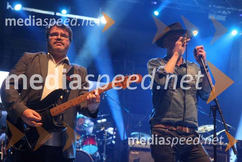 Boris Bobek, kitarist; Vlado Kreslin, pevecPiše se leto 2013