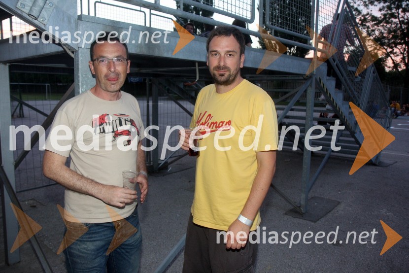 člana skupine Dubioza kolektivPiše se leto 2013