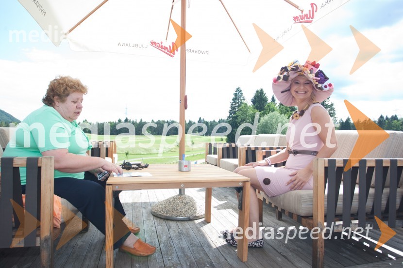 Lady piknik pod klobuki 2013