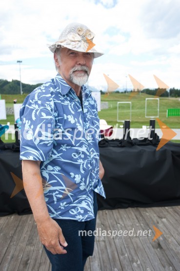 Lady piknik pod klobuki 2013