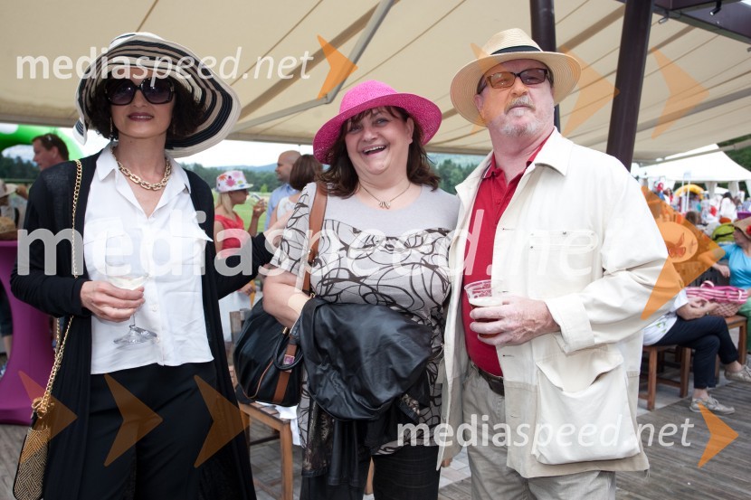 Lady piknik pod klobuki 2013