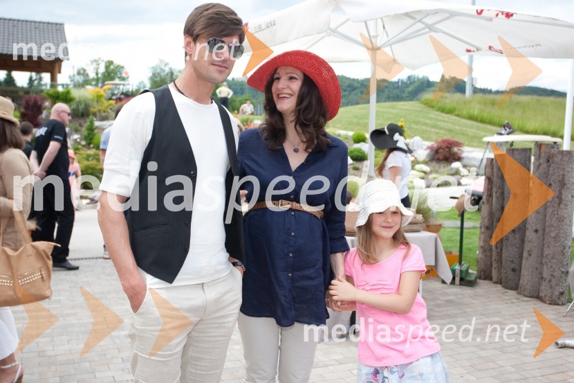 Lady piknik pod klobuki 2013