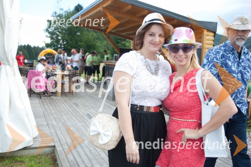 Lady piknik pod klobuki 2013