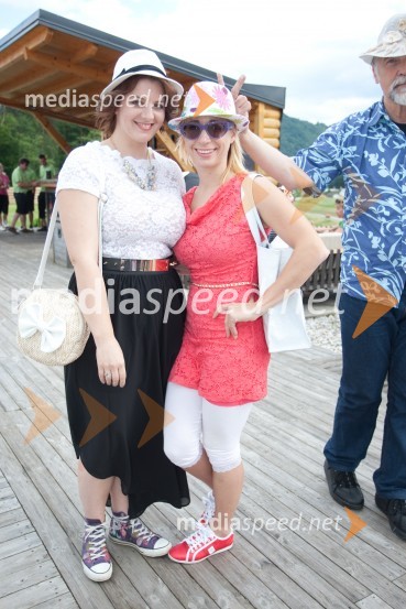 Lady piknik pod klobuki 2013