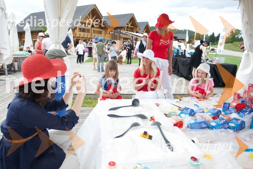 Lady piknik pod klobuki 2013