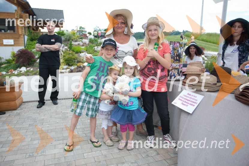 Lady piknik pod klobuki 2013