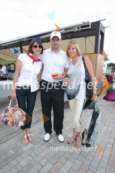 Lady piknik pod klobuki 2013