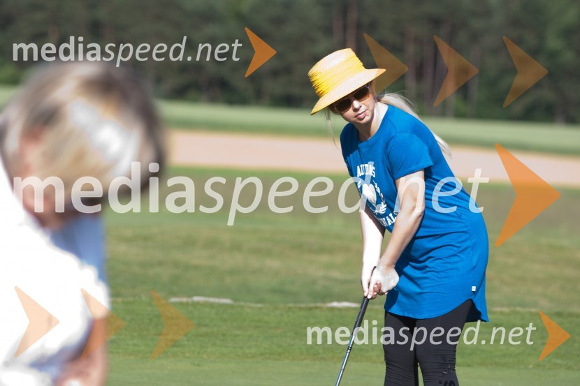 Lady piknik pod klobuki 2013