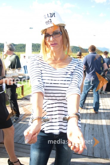 Suzana JakšičLady piknik pod klobuki 2013