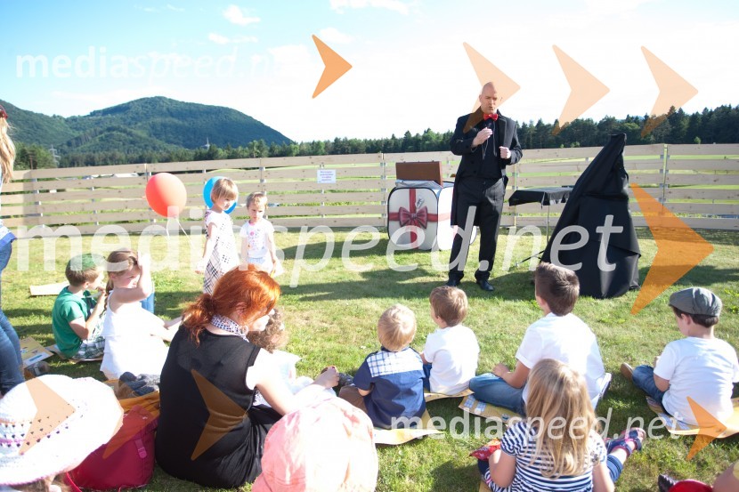 Čarovnik MatejLady piknik pod klobuki 2013
