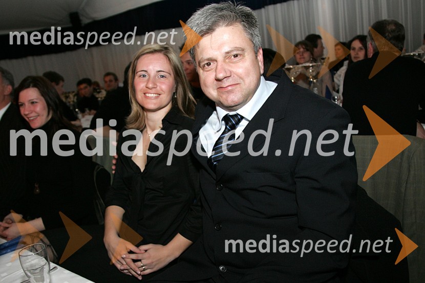 Jasmina Rošer, hokejistka Term Maribor in Andrej Verlič, mariborski podžupan in trener hokejistk Term MariborŠportnik Maribora 2006
