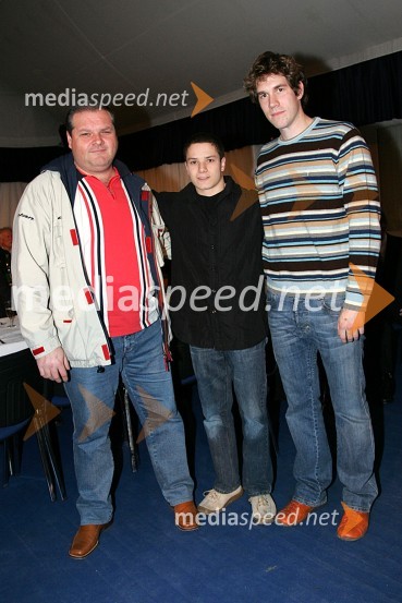 ... , Sebastjan Štraus, gimnastičar in Blaž Medvešek, plavalecŠportnik Maribora 2006