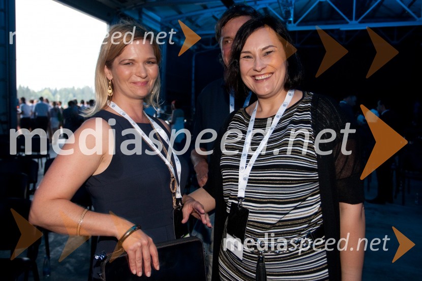 Eva Aljančič, direktorica marketinga Simobila; Nika Deu, DeusNiki Lauda na Business TopTalk 2013