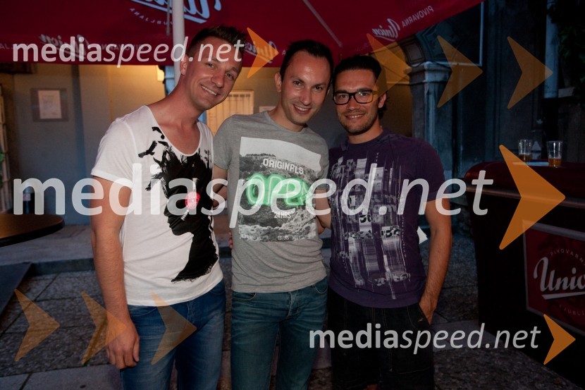 Benjamin Kračun; Peter Povoden; Ian KrojsNuša Derenda, jubilejni koncert  - 15 let energije