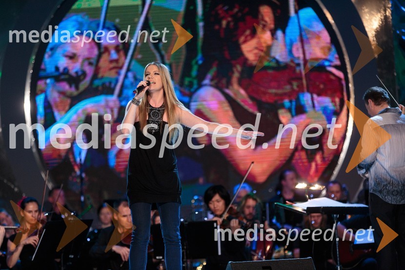 Ana Soklič, pevkaPoletna noč, koncert