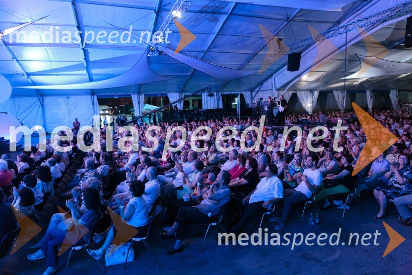 ObiskovalciPoletna noč, koncert