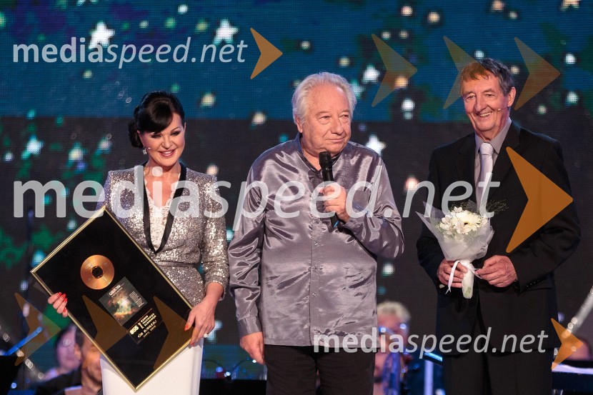 Miša Molk, televizijska urednica, voditeljica;&nbsp;Jure Robežnik, skladatelj;&nbsp;Janez Čuček, nekdanji voditelj TV Dnevnika, novinar in voditelj prireditvePoletna noč, koncert