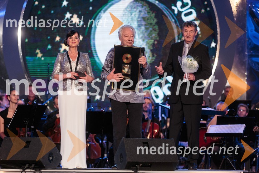 Miša Molk, televizijska urednica, voditeljica;&nbsp;Jure Robežnik, skladatelj;&nbsp;Janez Čuček, nekdanji voditelj TV Dnevnika, novinar in voditelj prireditvePoletna noč, koncert