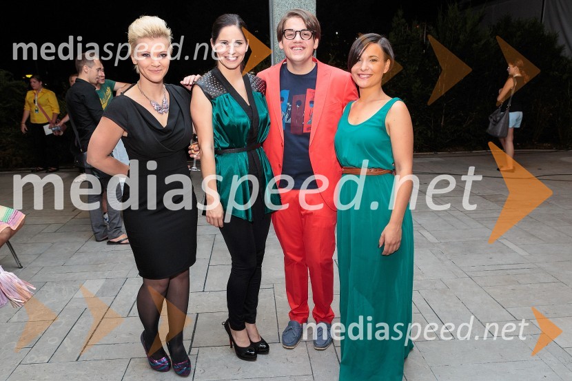 Katja Koren, pevka; Lea Sirk, pevka;&nbsp;Rok Pečečnik-Tristan, glasbenik;&nbsp;Nina Strnad, pevkaPoletna noč, koncert