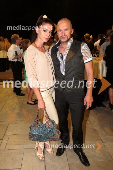 Jelka Šajn; Igor Šajn, lastnika licence za miss Earth, miss Solei in miss Hawaiian TropicPoletna noč, koncert