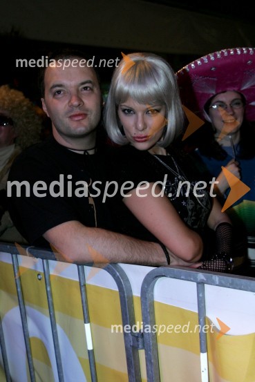Iris Mulej, Miss Slovenije 2006 in njen fant Jure Zorčič, urednik športa pri DirektuPustovanje v karnevalskem šotoru na Ptuju