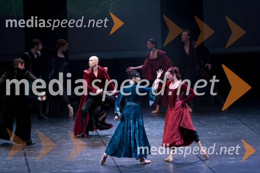 Prizor iz predstaveRomeo in Julija, balet, Festival Ljubljana 2013