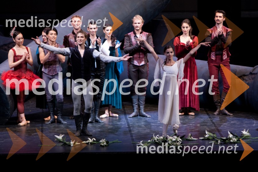 PriklonRomeo in Julija, balet, Festival Ljubljana 2013