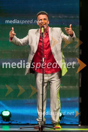 Reno Čibej, pevec skupine KingstonMiss Slovenije 2013 je Maja Cotič!