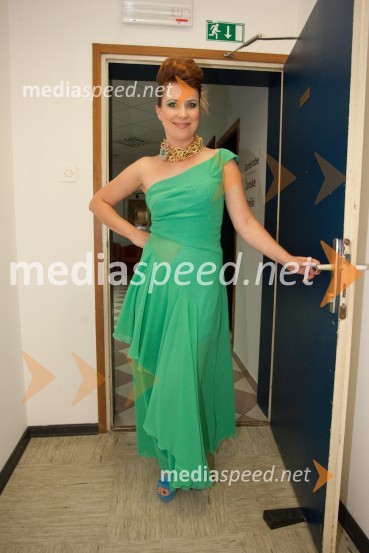 Sara Petrovčič, pevka skupine Panda33. Festival Melodije morja in sonca