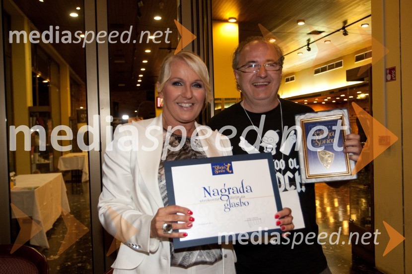 Alenka Godec, pevka; Aleš Klinar33. Festival Melodije morja in sonca