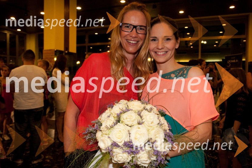 Maja Lazar; Lea Sirk, pevka33. Festival Melodije morja in sonca