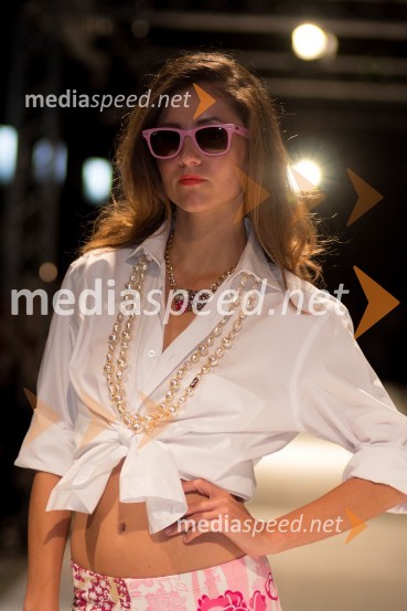Manekenka, MURA, JK pajkice oblikovalke Jane Koteska za poletje 2013 in očala Optike Pirc MariborFashion Loves Party