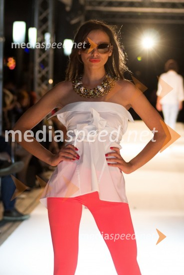 Manekenka, MURA, JK pajkice oblikovalke Jane Koteska za poletje 2013 in očala Optike Pirc MariborFashion Loves Party