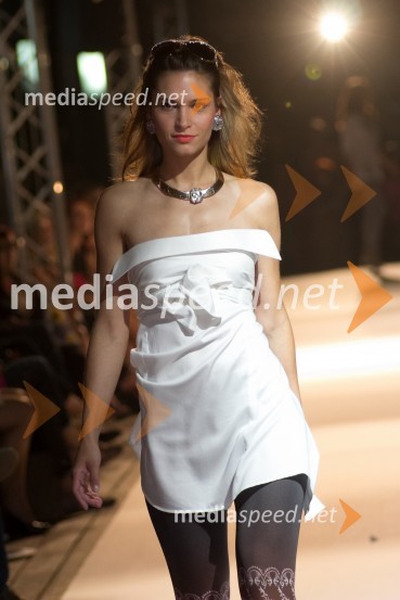 Nives Orešnik, Miss Slovenije 2012, MURA, JK pajkice oblikovalke Jane Koteska za poletje 2013 in očala Optike Pirc MariborFashion Loves Party