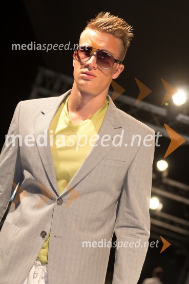 Maneken, MURA za poletje 2013 in očala Optike Pirc MariborFashion Loves Party