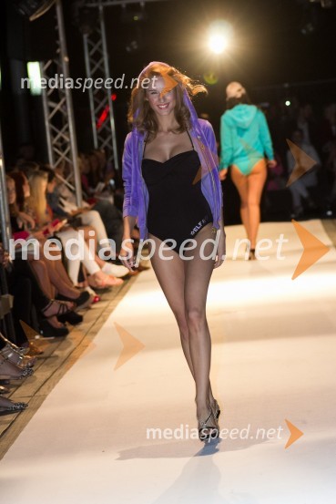 Manekenka, predstavitev kolekcije hrvaške modne znamke ELFS za poletje 2013Fashion Loves Party