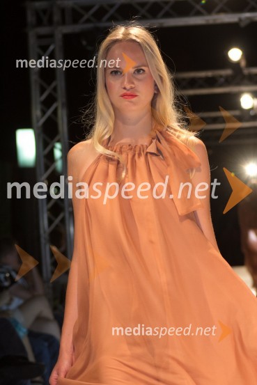 Manekenka, premiera kolekcije za poletje 2014 avstrijske modne znamke CallistiFashion Loves Party