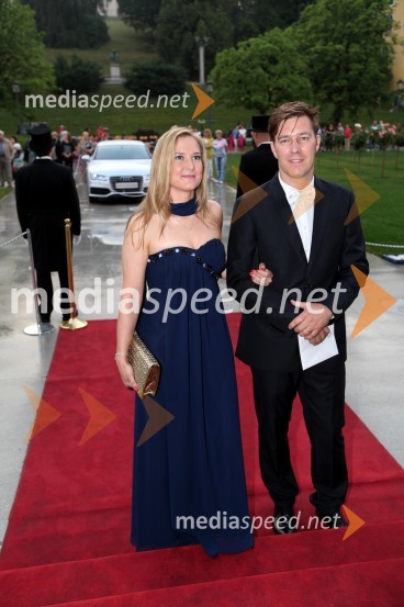 Jasmina Četrtič; Matjaž Četrtič, Ferdinand d.o.o. in Sinefinis d.o.o.Anin ples 2013