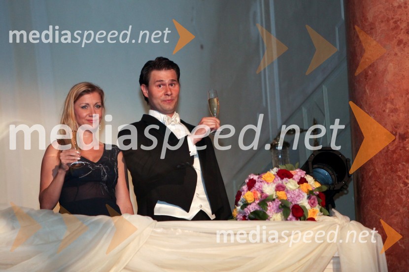 Martina Burger; Sebastjan Podbregar, operna pevcaAnin ples 2013