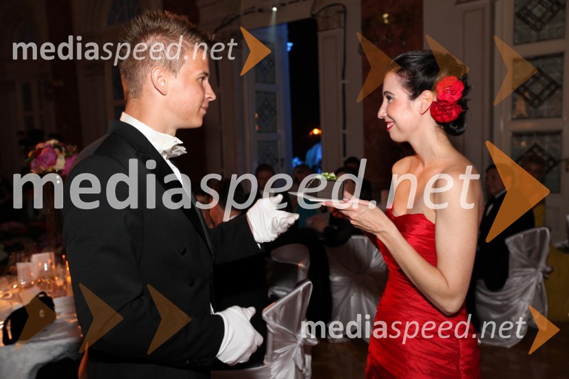 ...; Ana Marija Maja KvederAnin ples 2013