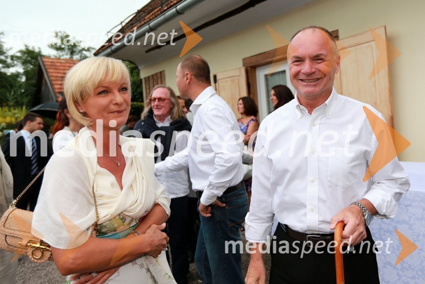 Sonja Poljanšek - Škrabec, lastnica Welness centra Sunny; ...Janez Škrabec srečal Abrahama