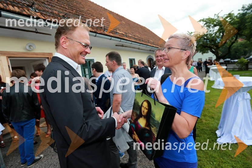 Janez Škrabec, direktor podjetja Riko d.o.o.; Alenka Žavbi, fotografinjaJanez Škrabec srečal Abrahama