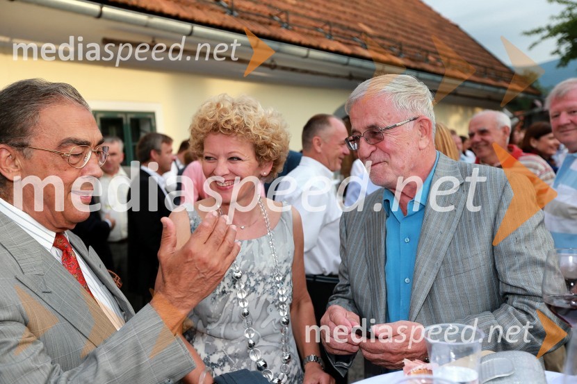 Soprog Rosselle Franchini Sherifis; Rija Čič; Peter Čeferin, odvetnikJanez Škrabec srečal Abrahama