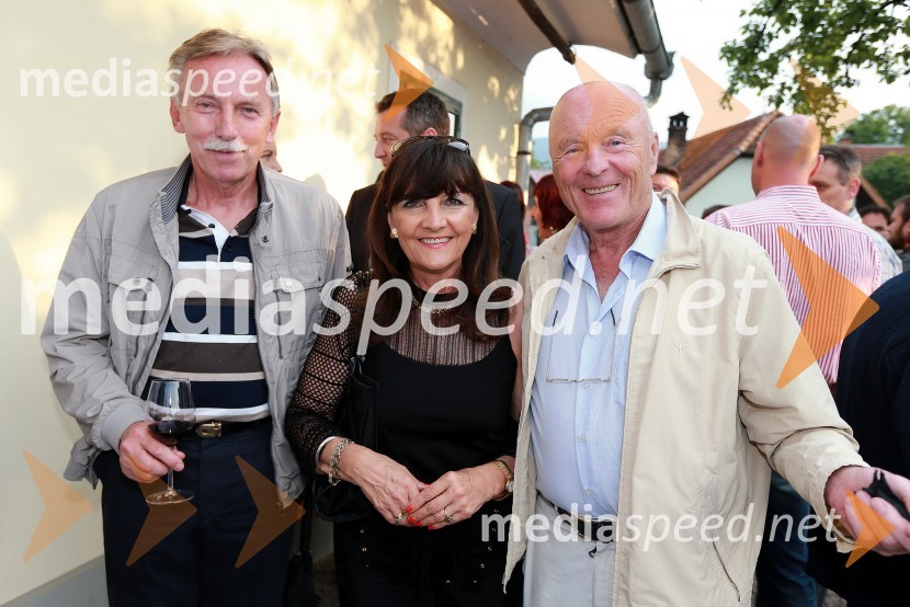 Dr. France Arhar, predsednik uprave UniCredit Bank in direktor Združenja bank Slovenije; Metka Zorc, kardiologinja; Božo Dimnik, lobistJanez Škrabec srečal Abrahama