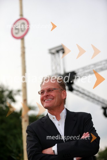 Janez Škrabec, Riko d.o.o.Janez Škrabec srečal Abrahama