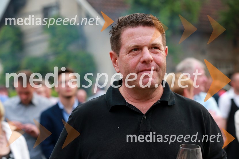 Peter Frankl, direktor in glavni urednik časnika FinanceJanez Škrabec srečal Abrahama