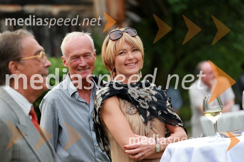 ...; Janez Pergar; Nevenka Črešnar Pergar, lastnica in direktorica podjetja NP ConsultingJanez Škrabec srečal Abrahama